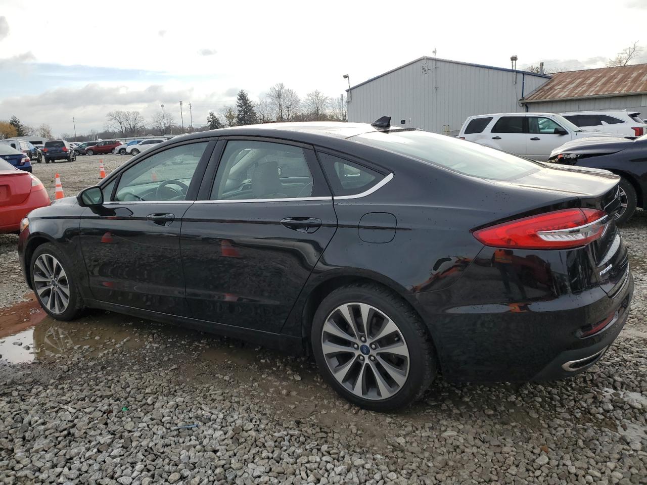 VIN 3FA6P0T91KR210101 2019 FORD FUSION no.2