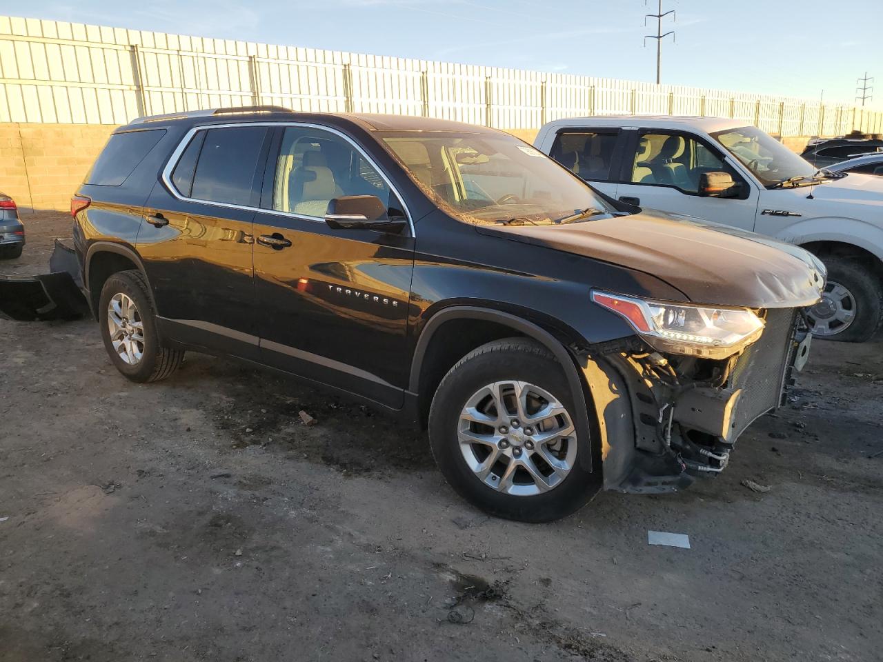 2018 Chevrolet Traverse - Image 4