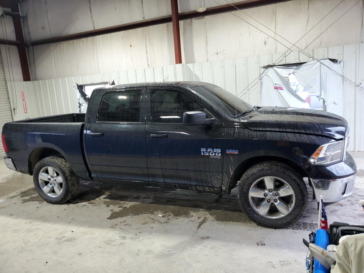 2019 RAM 1500 - Image 4