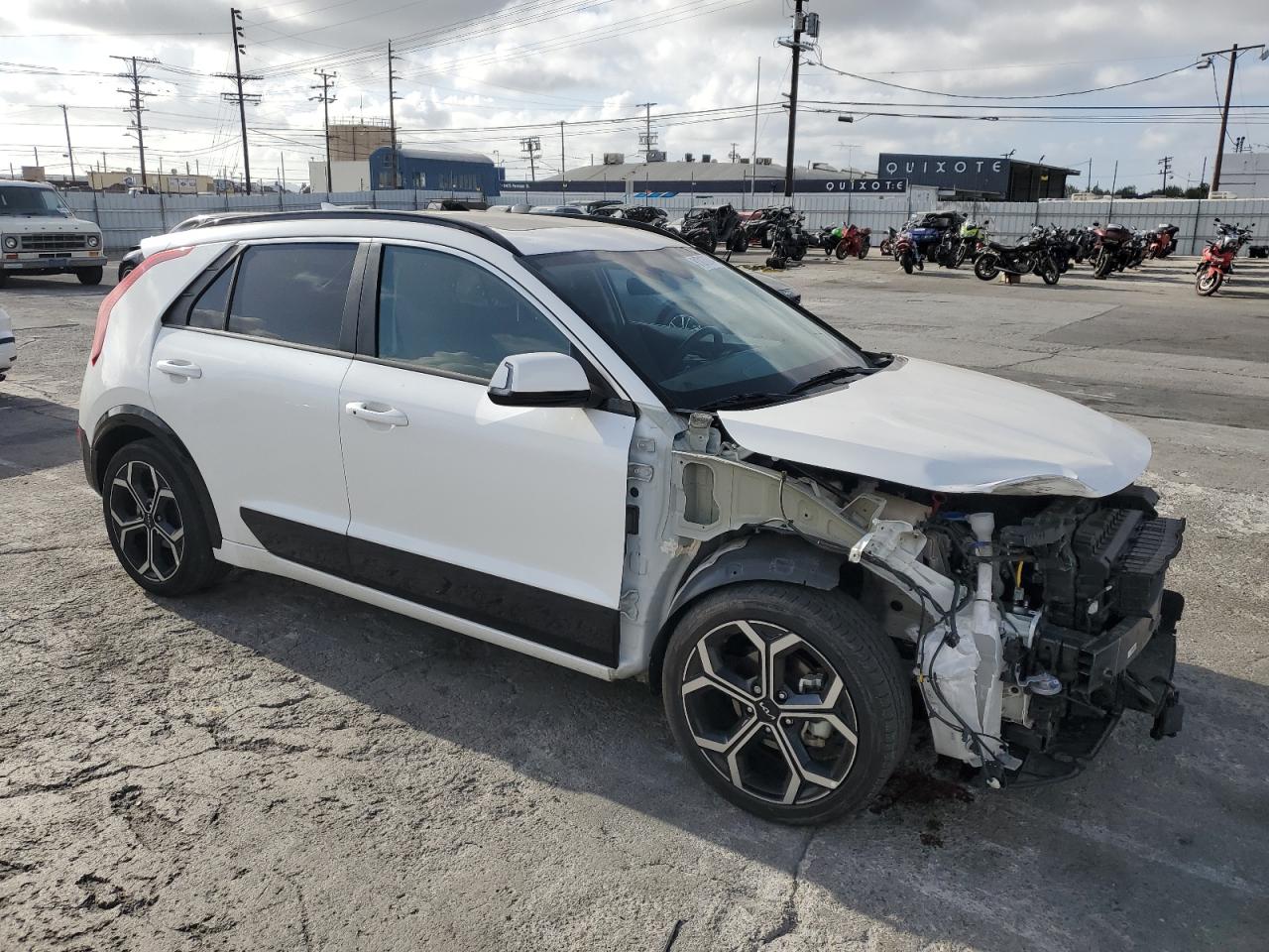 VIN KNDCR3LE9P5043549 2023 KIA NIRO no.4