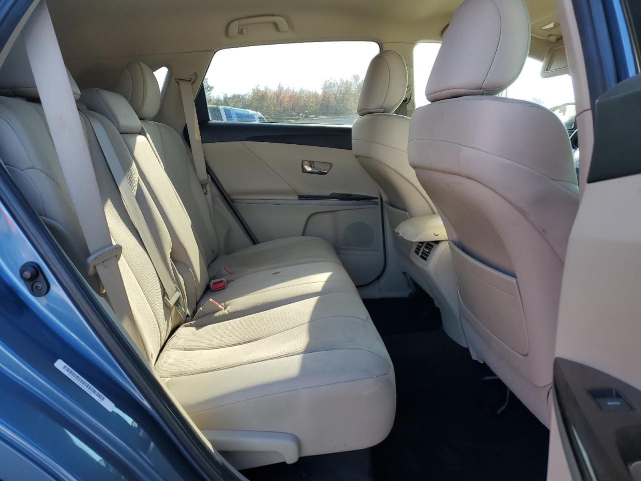 2009 Toyota Venza - Image 11
