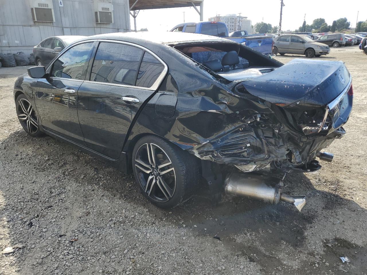 VIN 1HGCR2F51GA052597 2016 HONDA ACCORD no.2