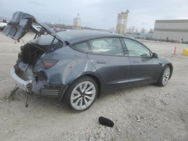  TESLA MODEL 3 2022 Srebrny