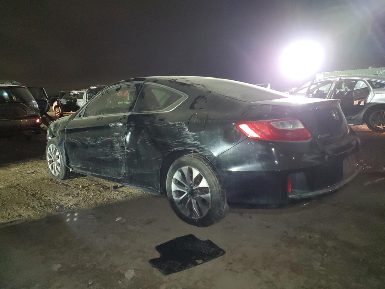 VIN 1HGCT1A39FA013563 2015 HONDA ACCORD no.2