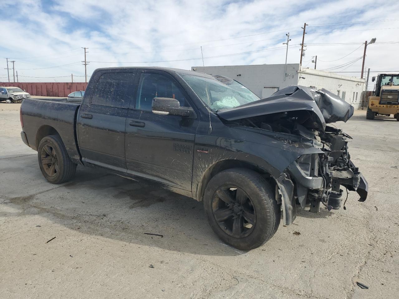 2016 RAM 1500 - Image 4