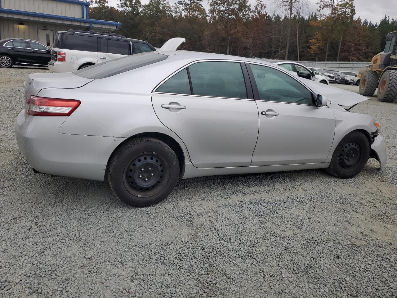 2011 Toyota Camry - Image 3