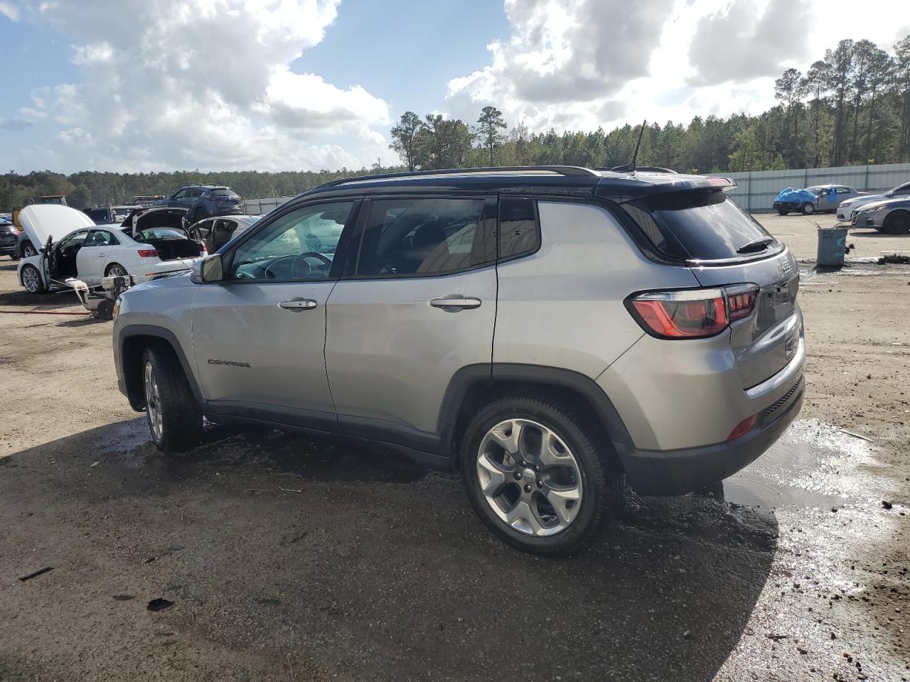 2020 Jeep Compass - Image 2