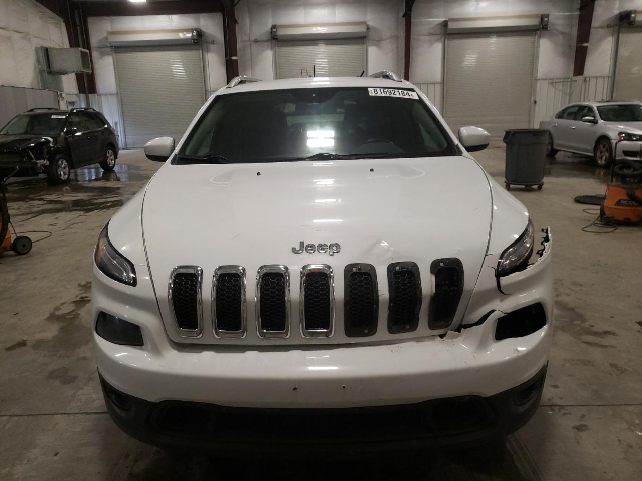 2016 Jeep Grand Cherokee - Image 5