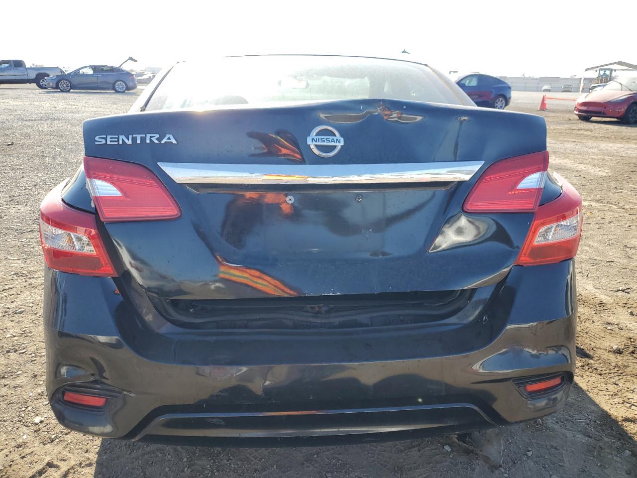 2019 Nissan Sentra - Image 6