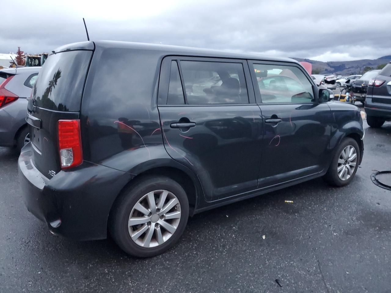 2011 Scion xB - Image 3