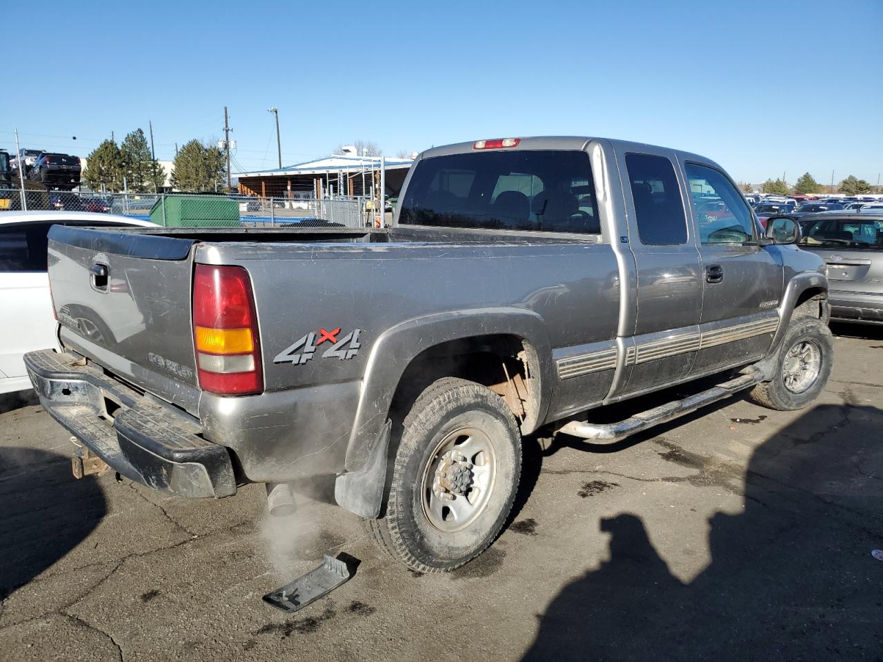 2001 Chevrolet Silverado - Image 3