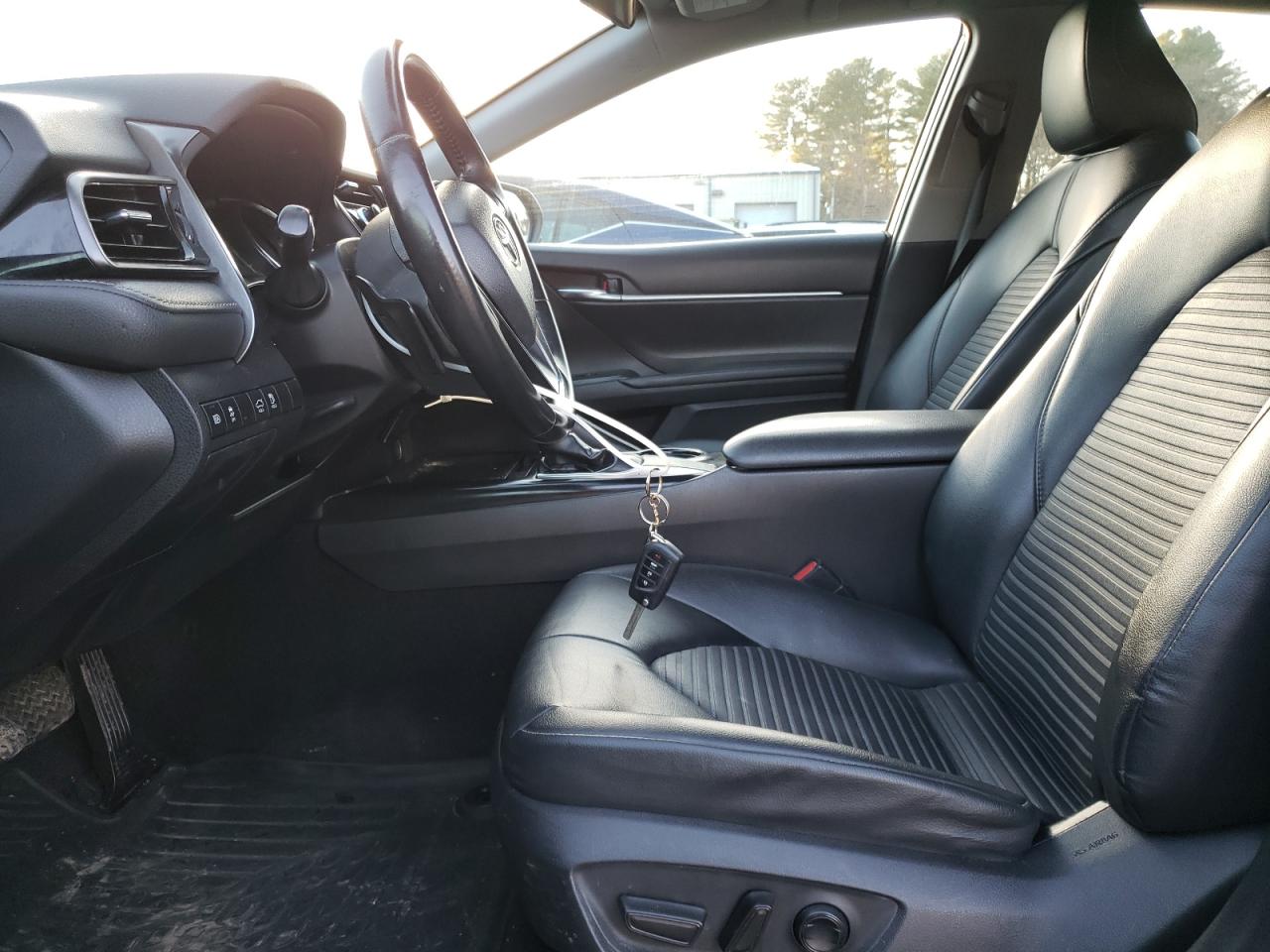 2019 Toyota Camry - Image 7