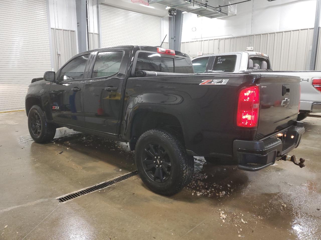 2016 Chevrolet Colorado - Image 2