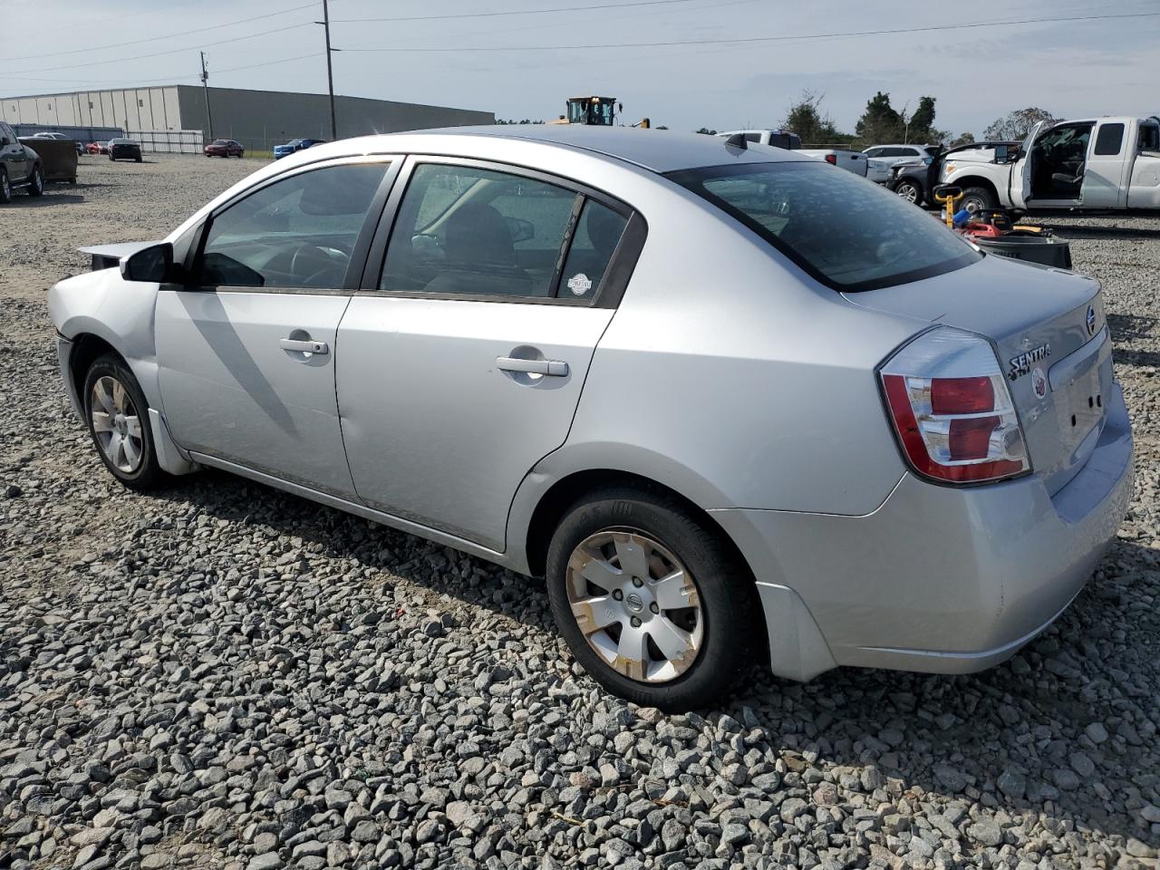 2009 Nissan Sentra - Image 2
