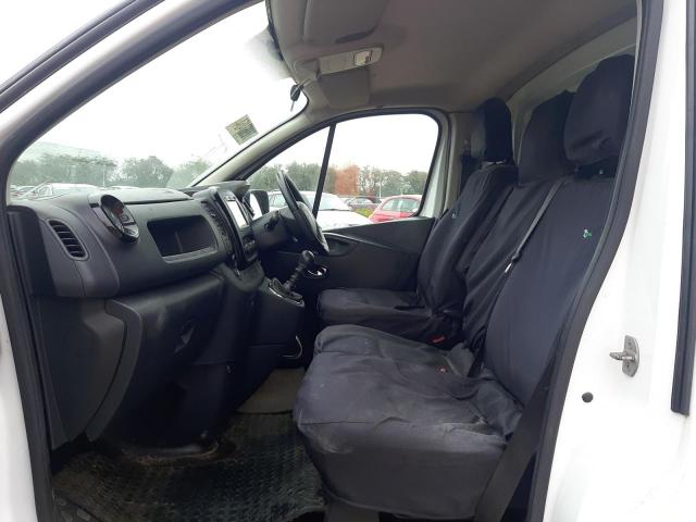 2018 VAUXHALL VIVARO 290