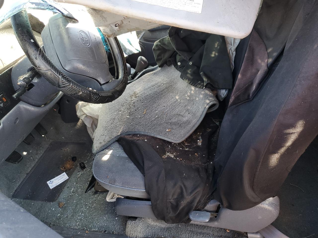 2000 Toyota Tacoma - Image 7