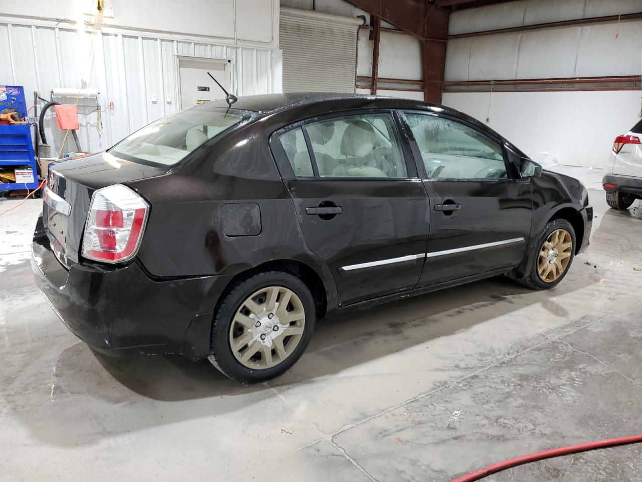 2010 Nissan Sentra - Image 3