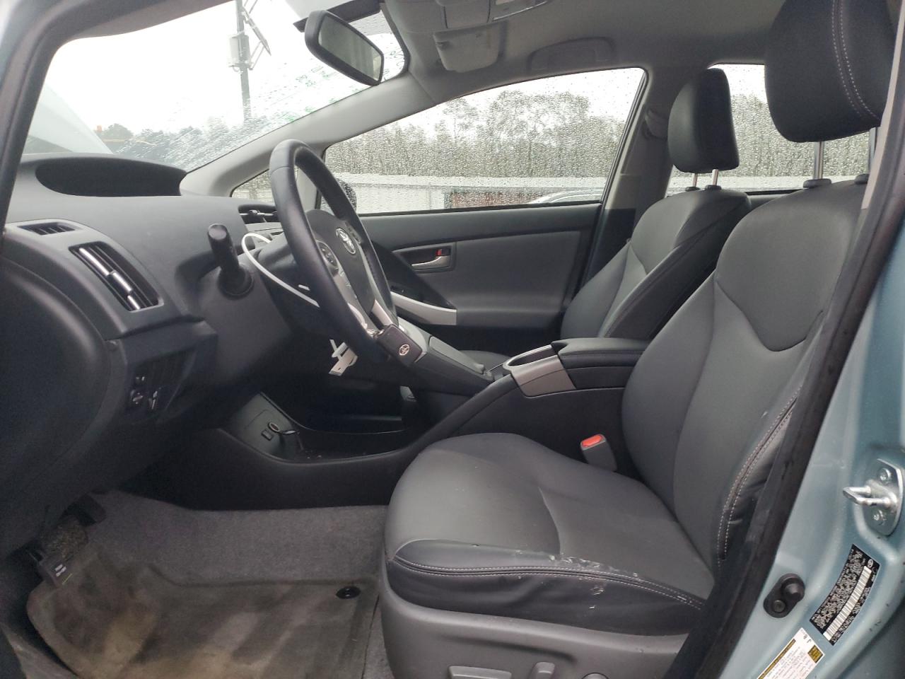 2014 Toyota Prius - Image 7
