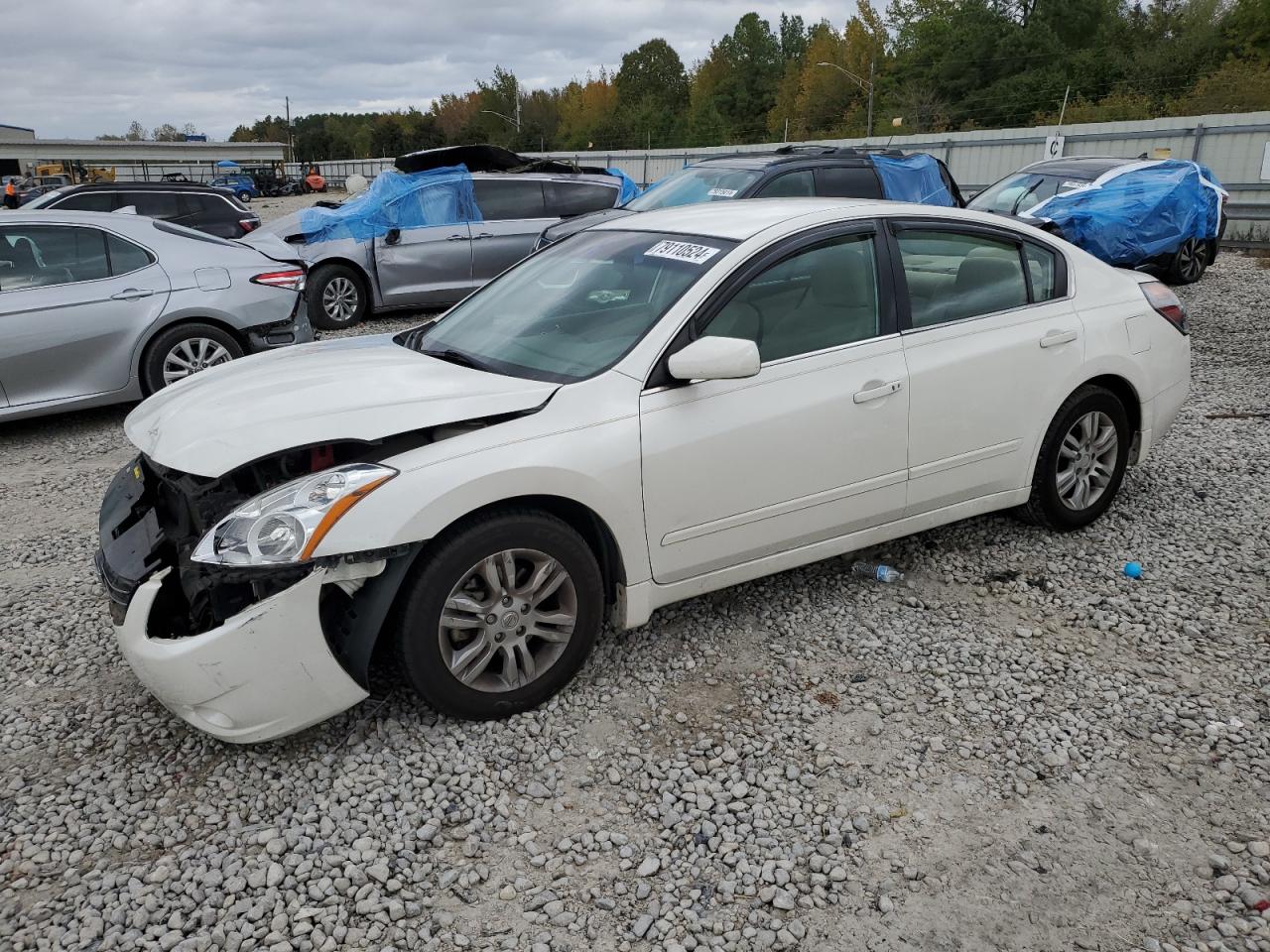 2010 Nissan Altima - Image 1