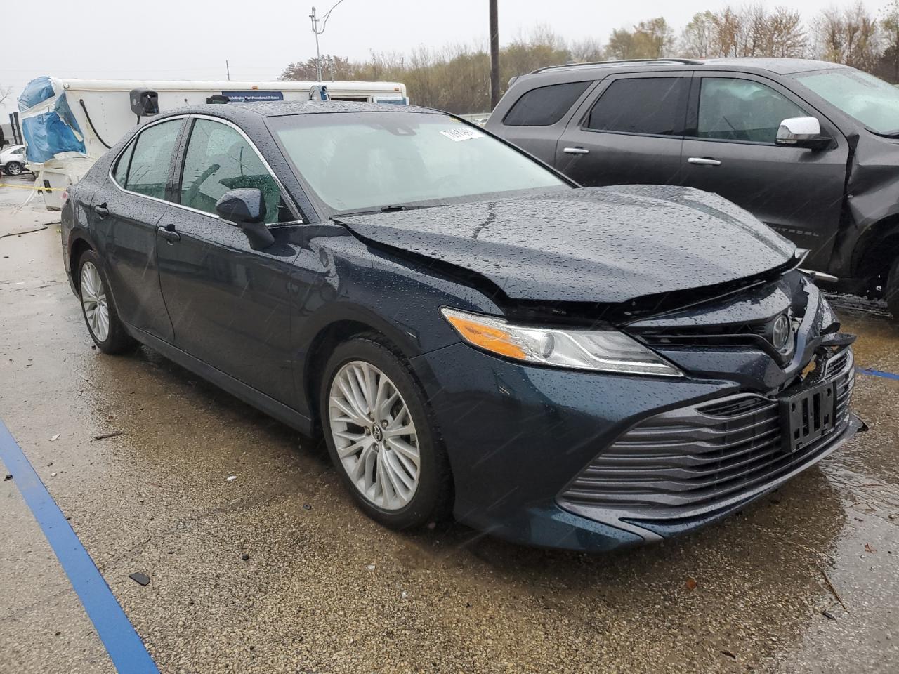 2019 Toyota Camry - Image 4