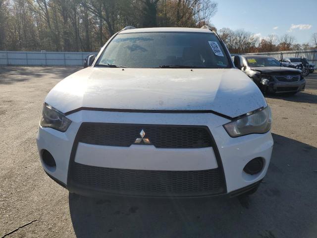  MITSUBISHI OUTLANDER 2012 Белы