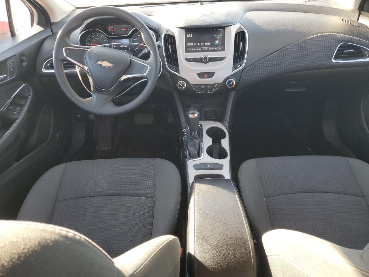 2017 Chevrolet Cruze - Image 8