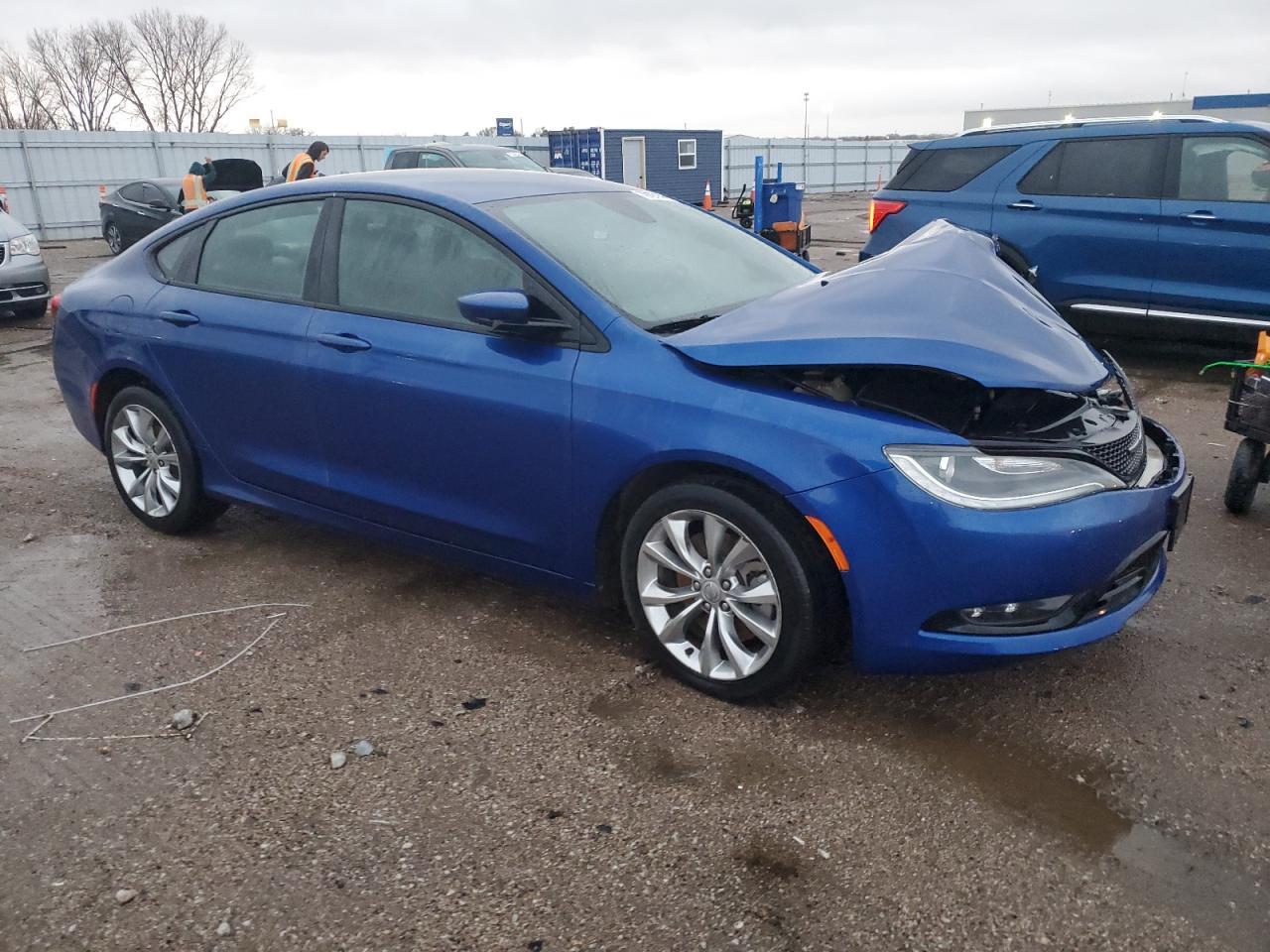2015 Chrysler 200 - Image 4