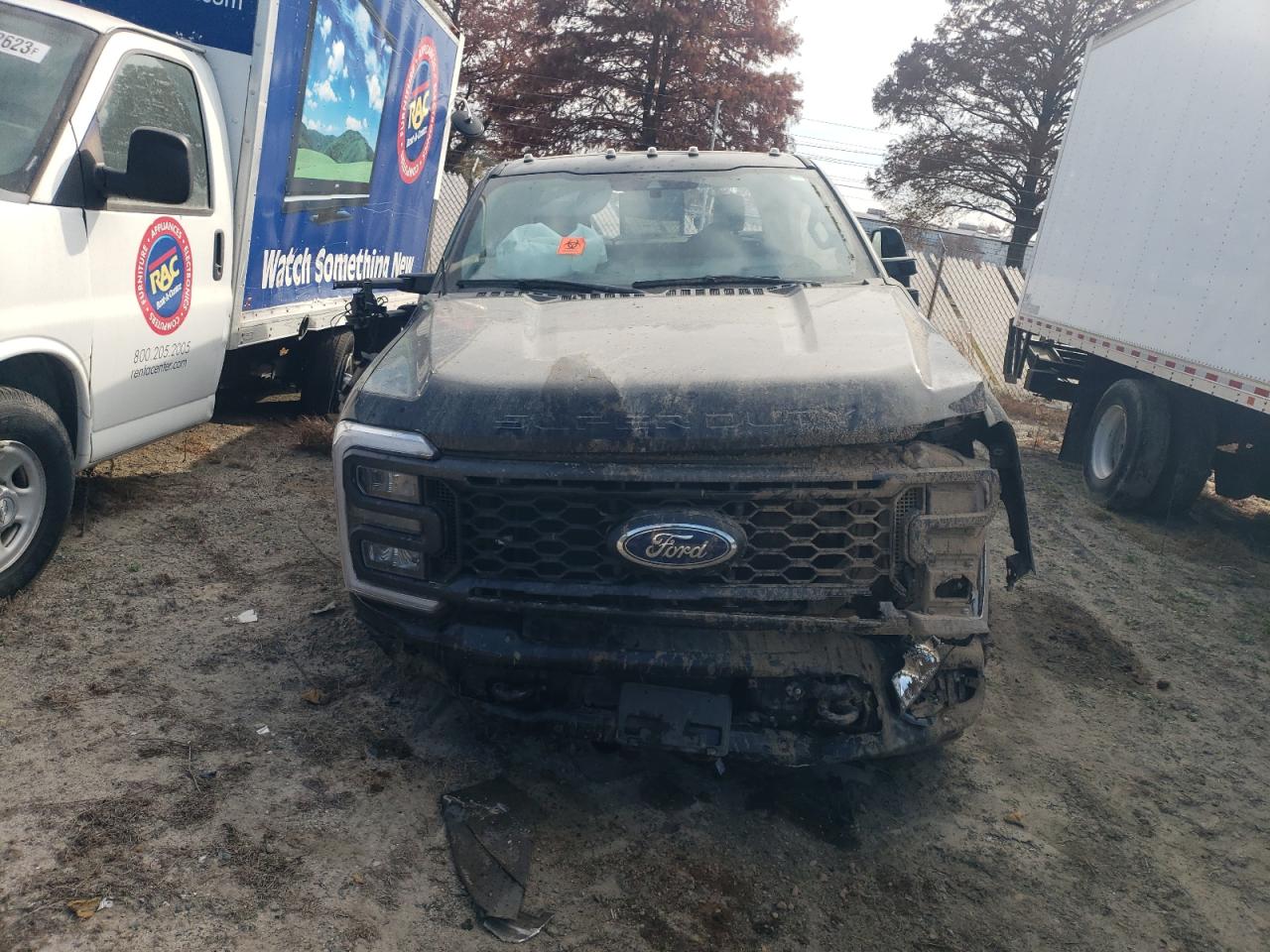 2023 Ford F250 - Image 5