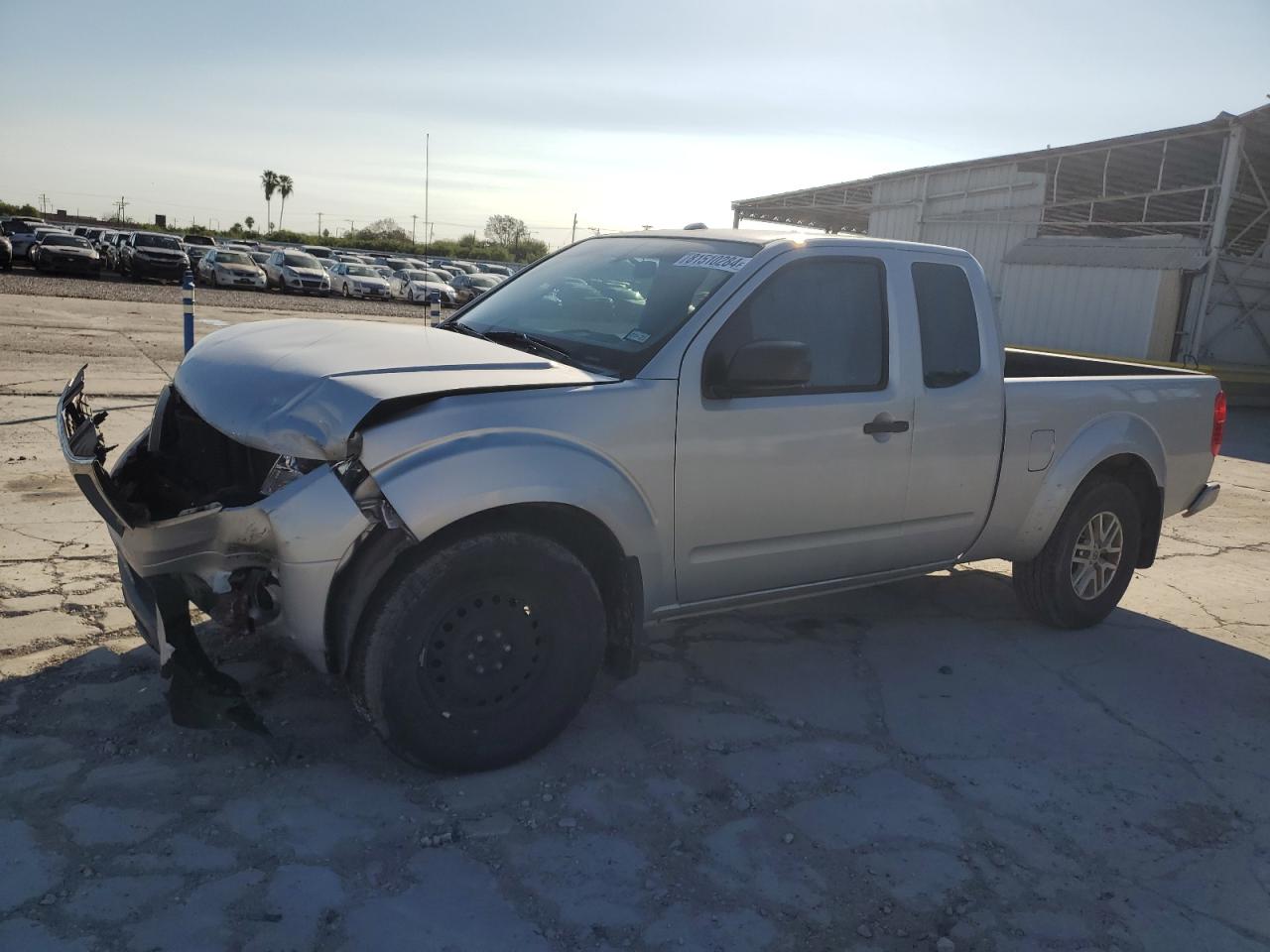 2017 Nissan Navara (Frontier) - Image 1