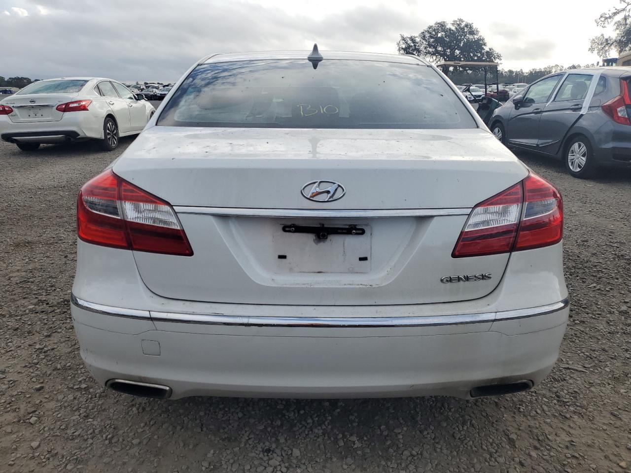 2013 Hyundai Genesis 3.8L VIN: KMHGC4DD2DU228540 Lot: 79542004