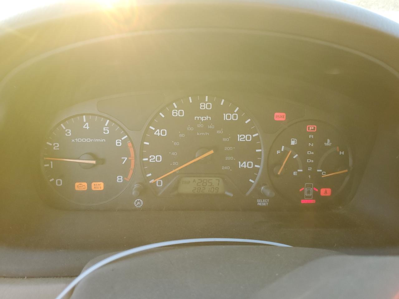 2000 Honda Accord - Image 9