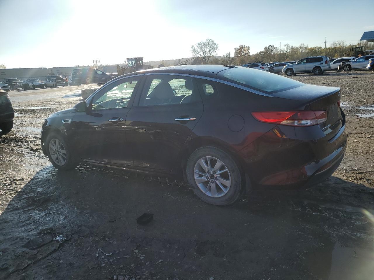 2016 Kia Optima - Image 2