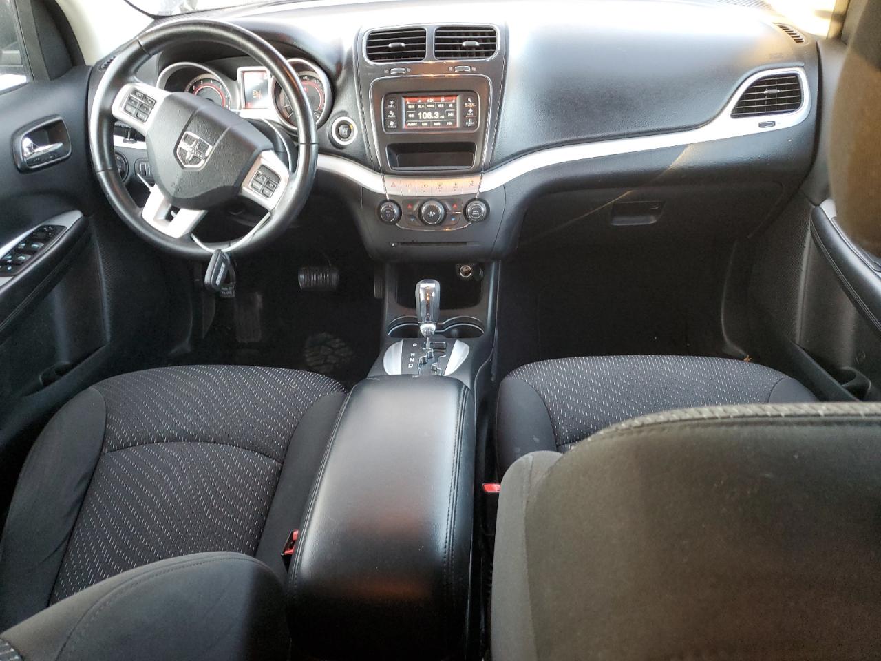 2016 Dodge Journey - Image 8
