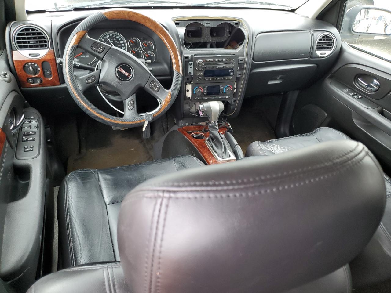 2007 GMC Envoy - Image 8