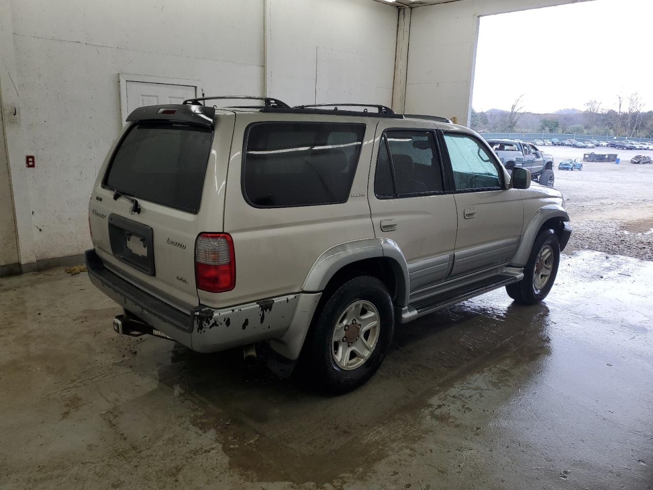 1999 Toyota 4Runner - Image 3