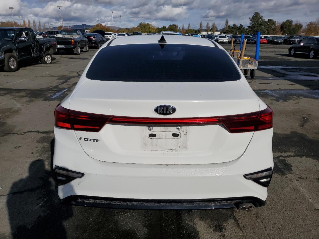 VIN 3KPF24AD3KE095080 2019 KIA FORTE no.6