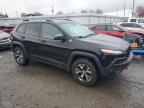 2017 Jeep Cherokee Trailhawk zu verkaufen in Fort Wayne, IN - Front End