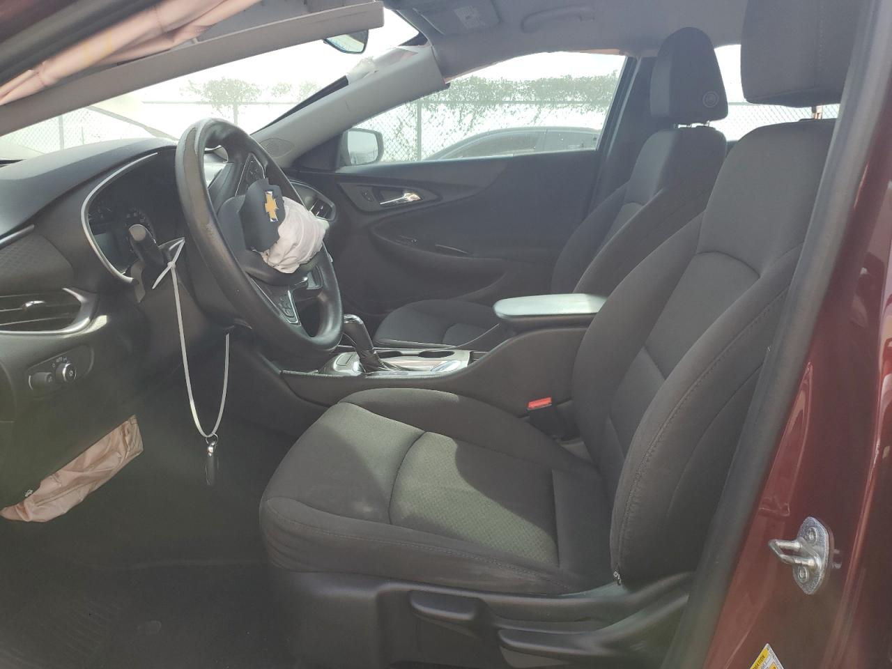 2016 Chevrolet Malibu - Image 7