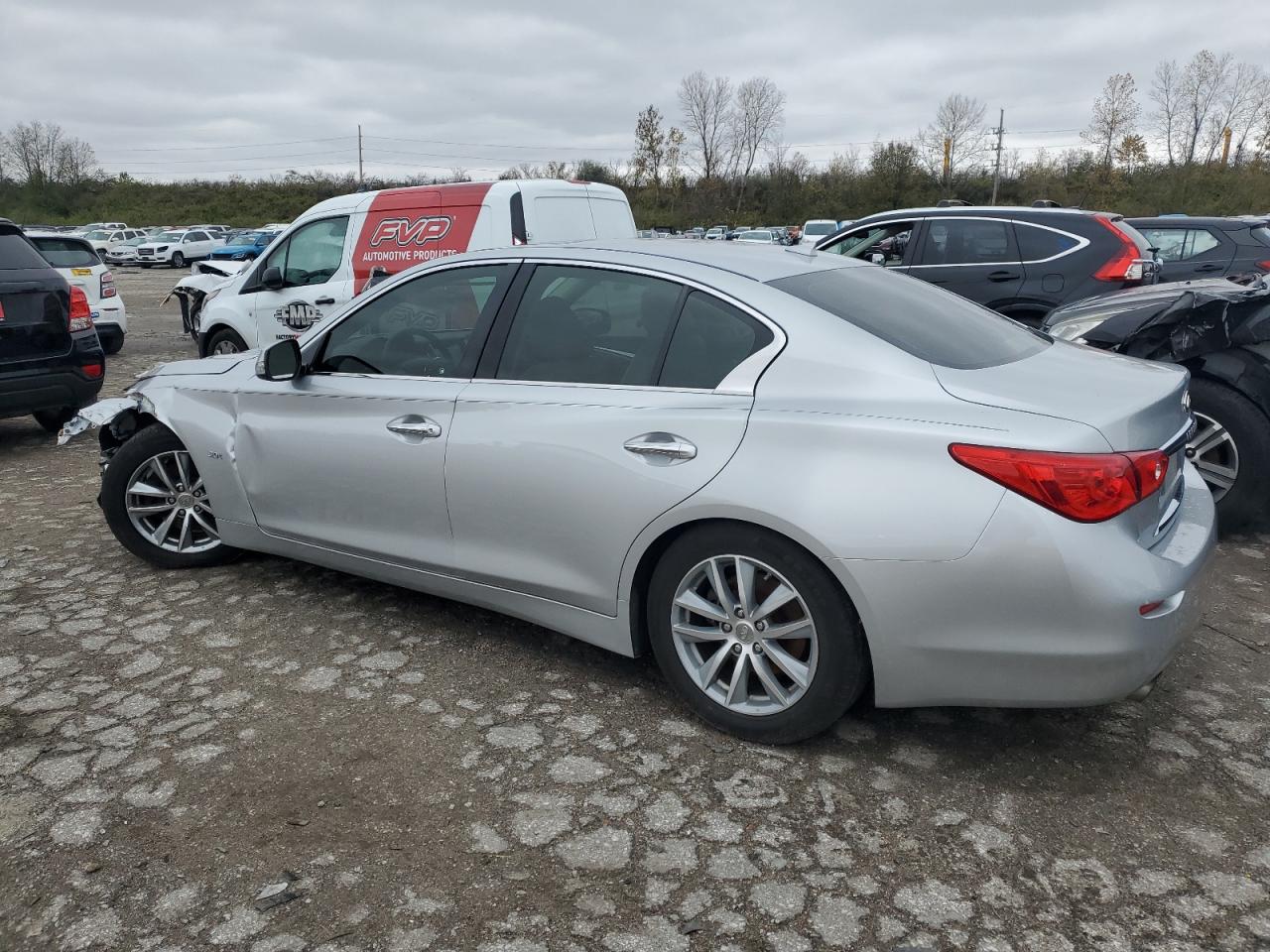 2016 Infiniti Q50 - Image 2