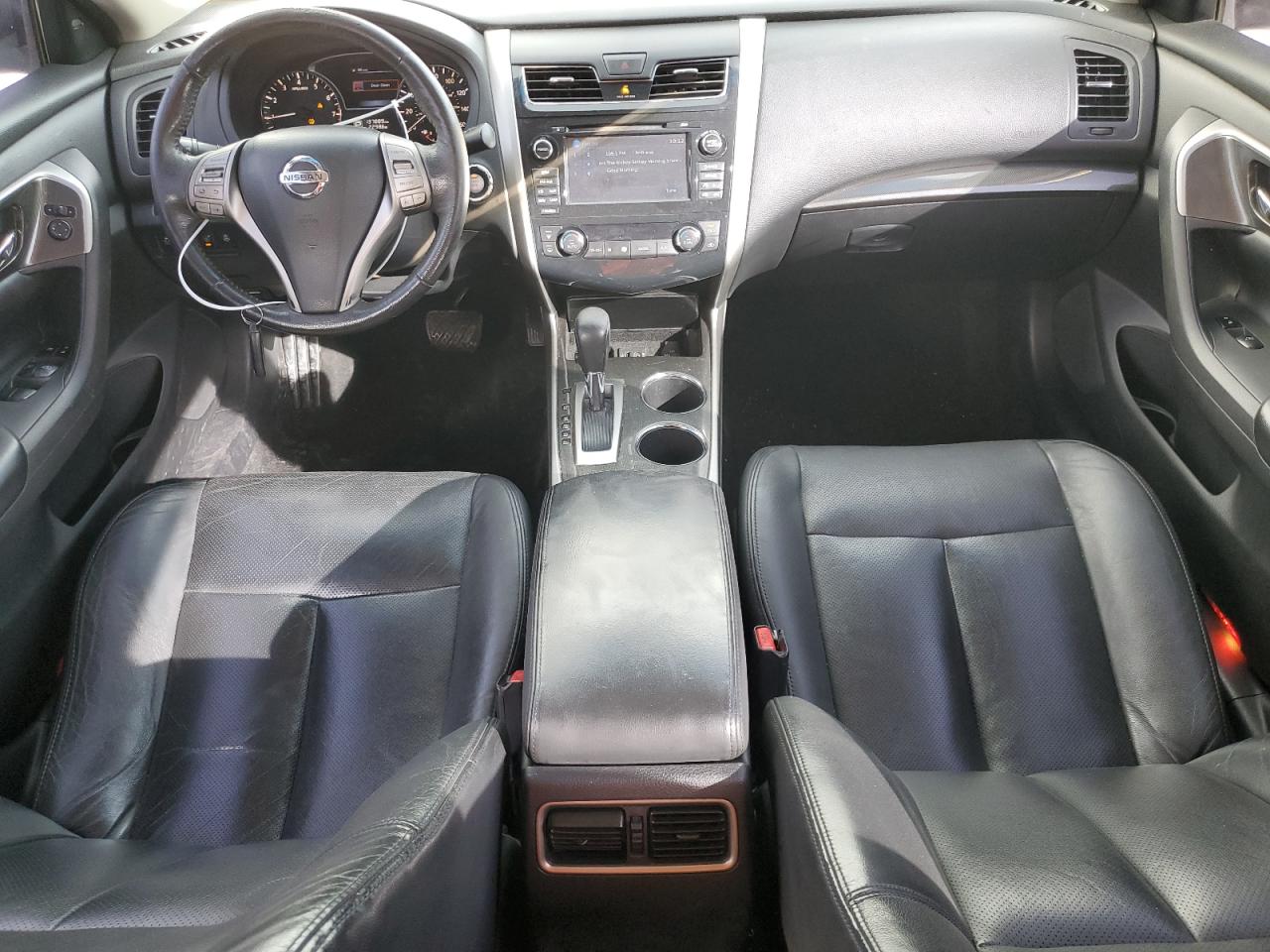 2014 Nissan Altima - Image 8