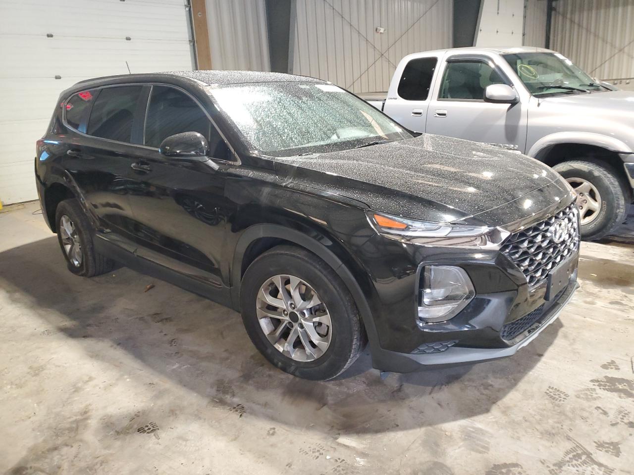 2019 Hyundai Santa Fe - Image 4