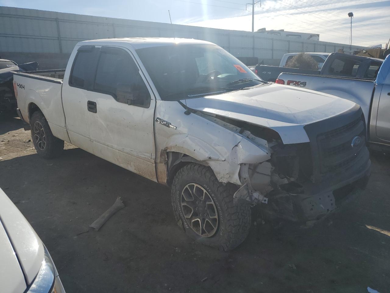 2014 Ford F150 Super Cab VIN: 1FTFX1EF0EKG11358 Lot: 65114725