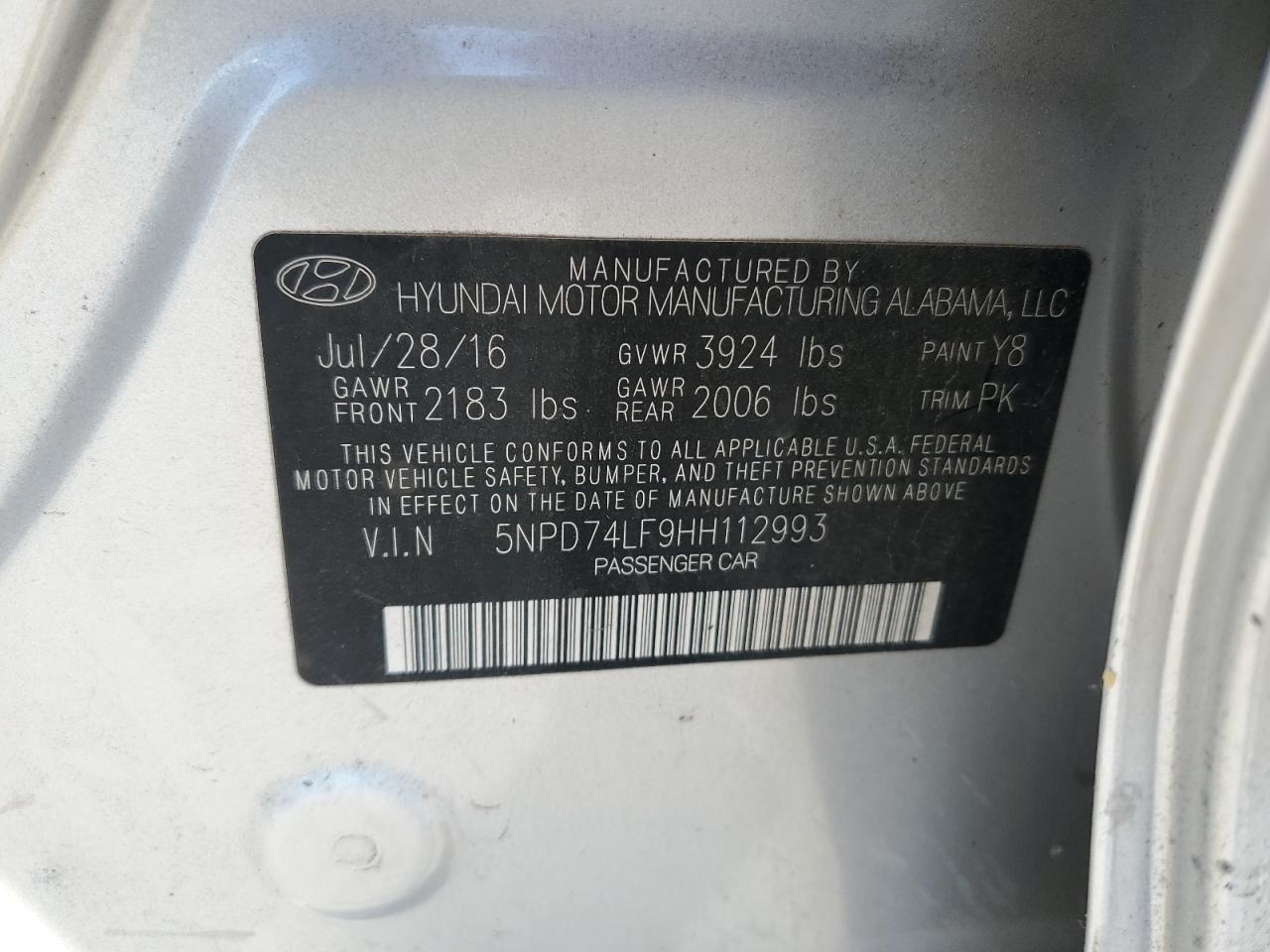 2017 Hyundai Elantra - Image 14