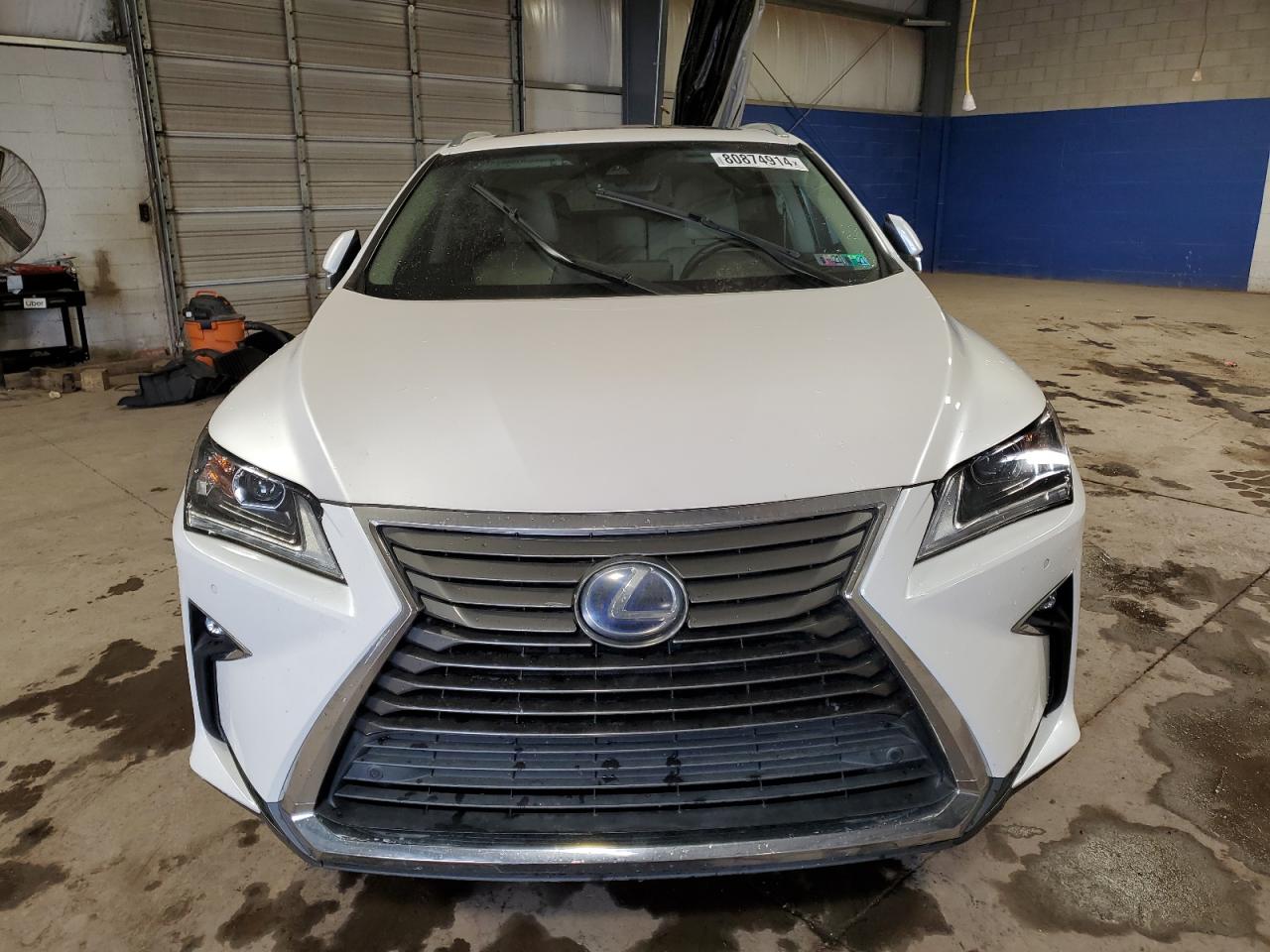 2017 Lexus RX - Image 5