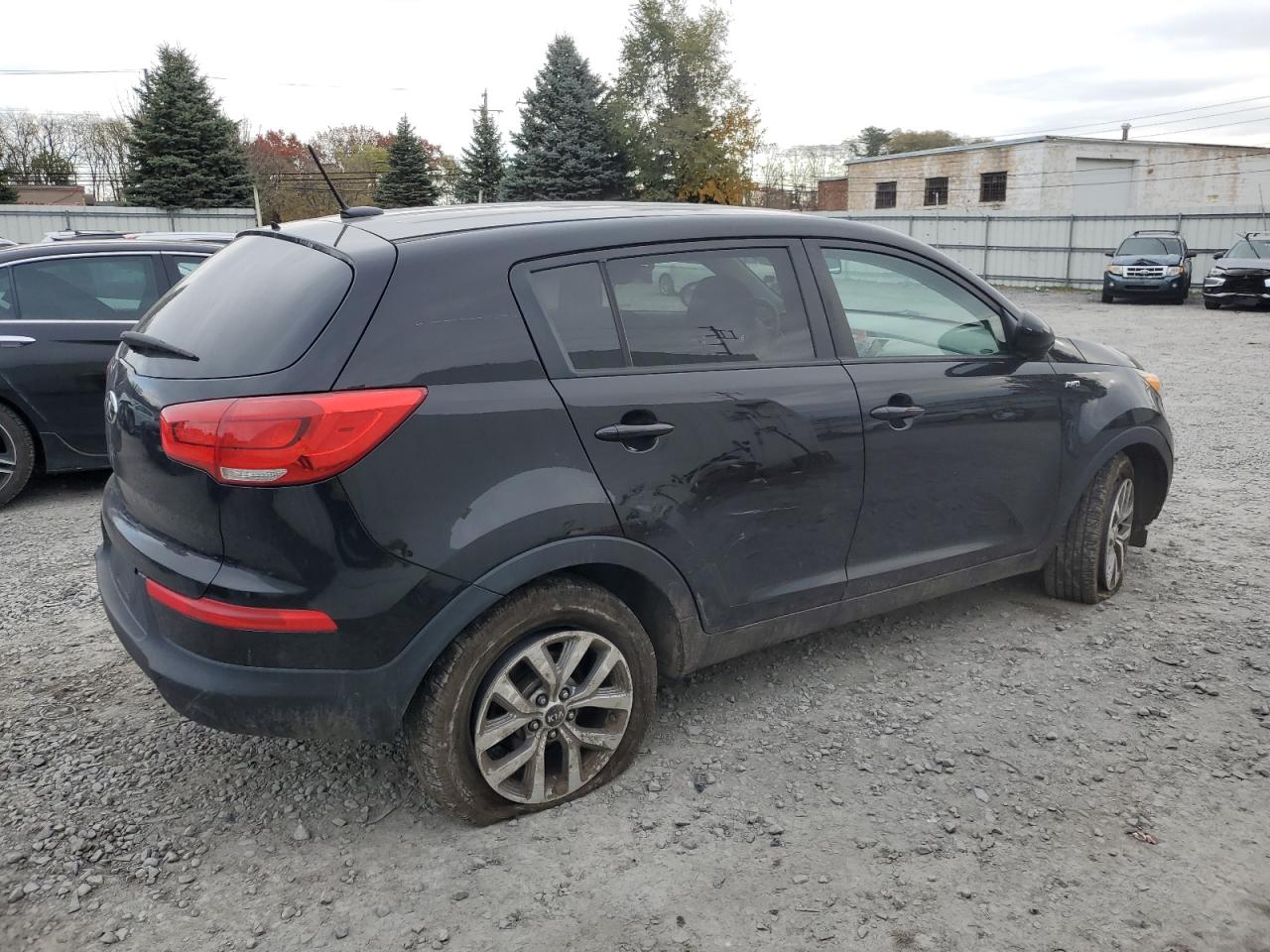 VIN KNDPBCAC5F7718789 2015 KIA SPORTAGE no.3