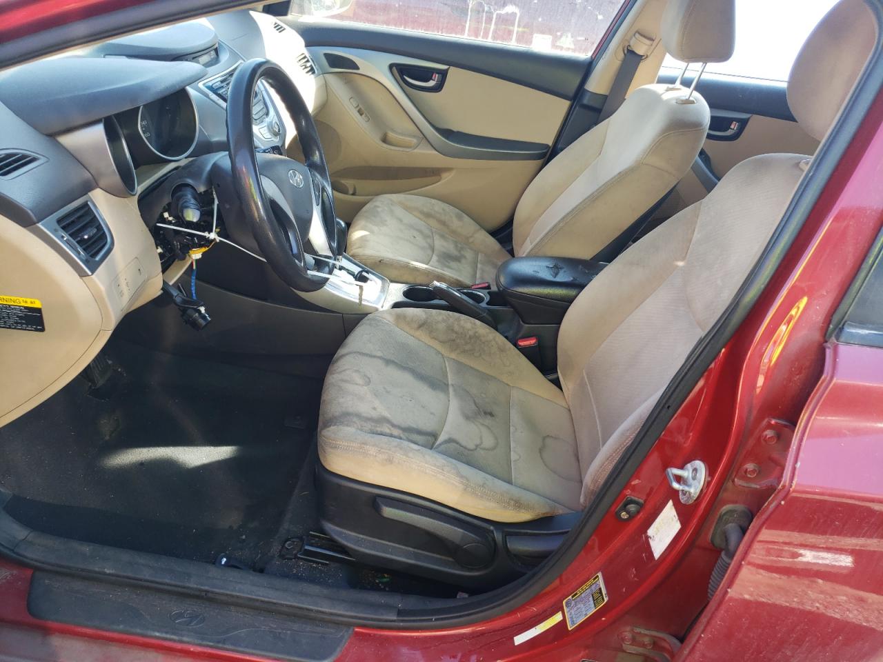 2012 Hyundai Elantra - Image 7