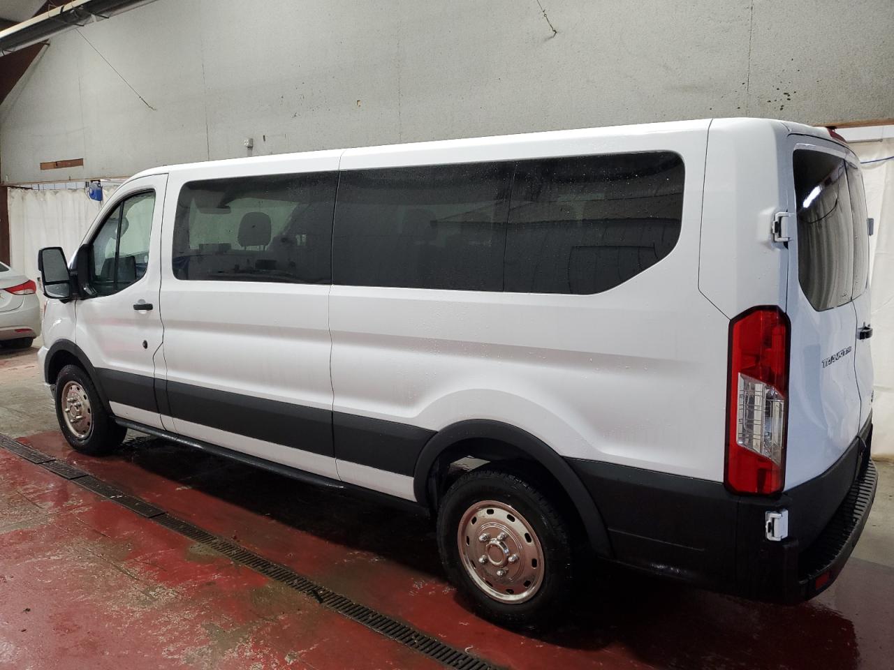 VIN 1FBAX2Y81NKA79801 2022 FORD TRANSIT no.2