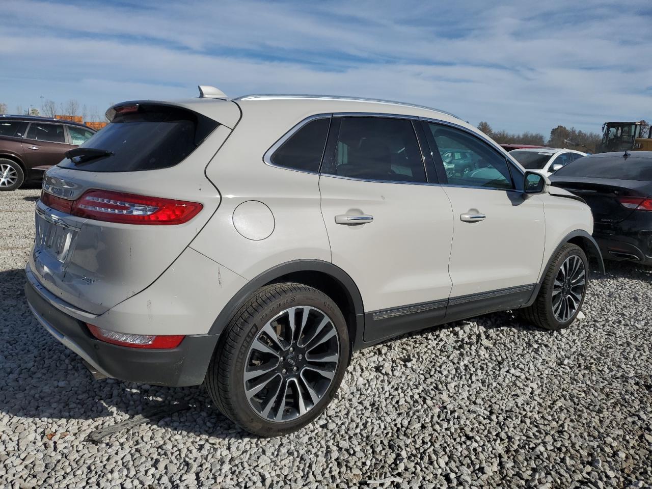 2019 Lincoln MKC - Image 3