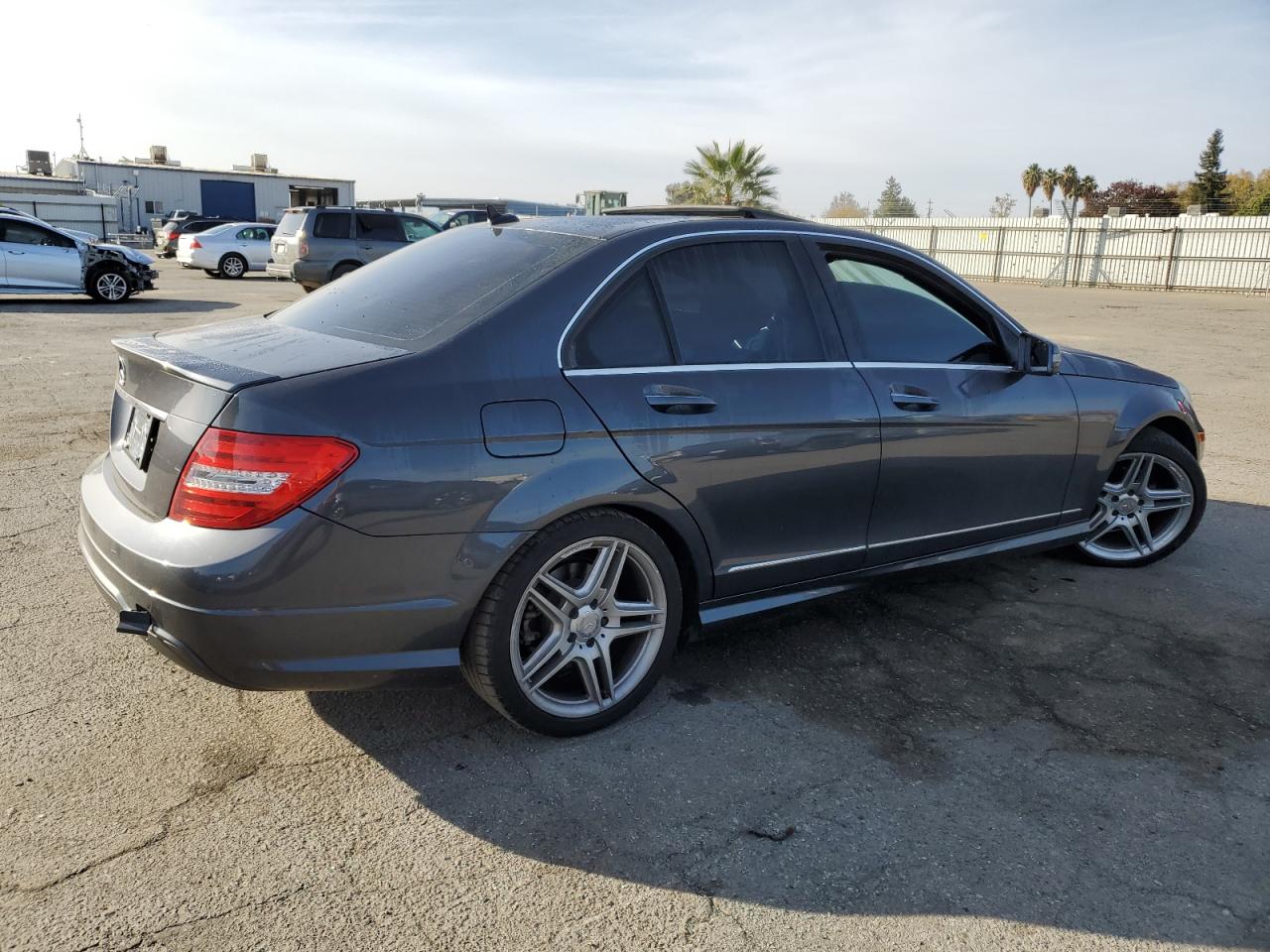 VIN WDDGF4HB9ER316550 2014 MERCEDES-BENZ C-CLASS no.3