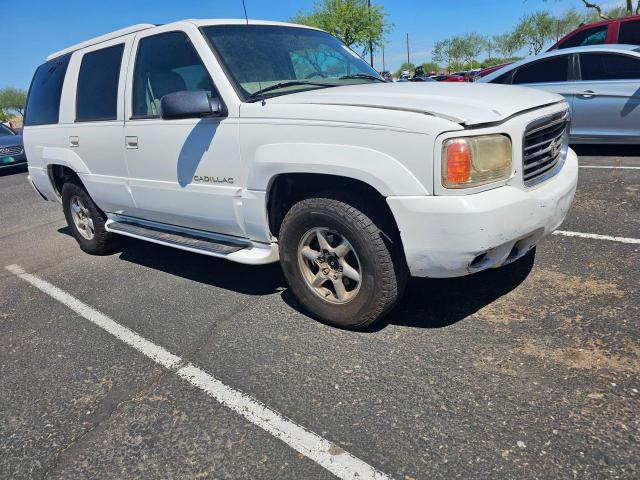 2000 Cadillac Escalade Luxury